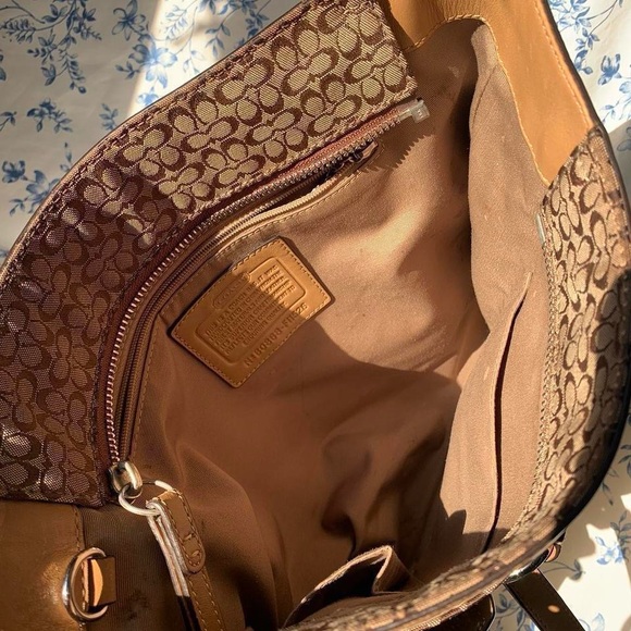 Coach Brown Signature Canvas Tote with Tan Leather Trim - Picture 4 of 7